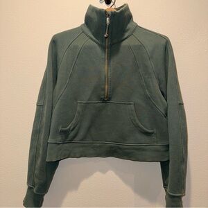 Lululemon Athletica medium Forest Green funnel neck scuba
